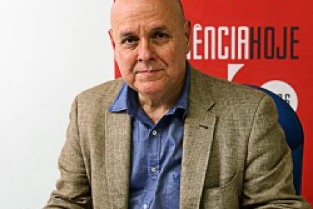 Foto do(a) autor(a) Renato Lessa