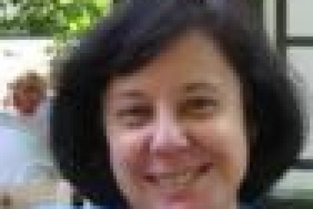 Foto do(a) autor(a) L�cia Maria Bastos Pereira das Neves