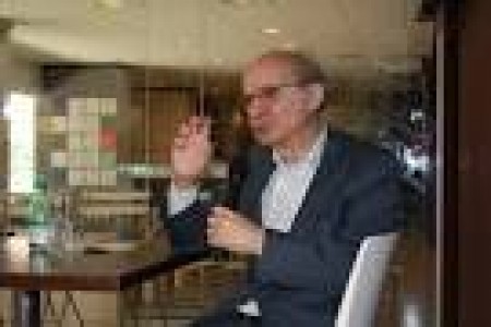 Foto do(a) autor(a) F�bio Wanderley Reis